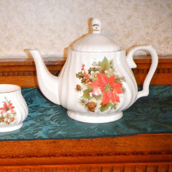 Brand New ~ MANTLE ~ 4 Pc T-SET ~ - Picture 2 of 3